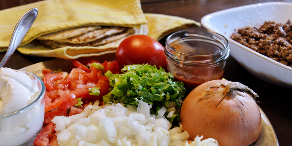 Recipes for Taco Tuesday: Homemade Tortillas & Grapefruit Margaritas