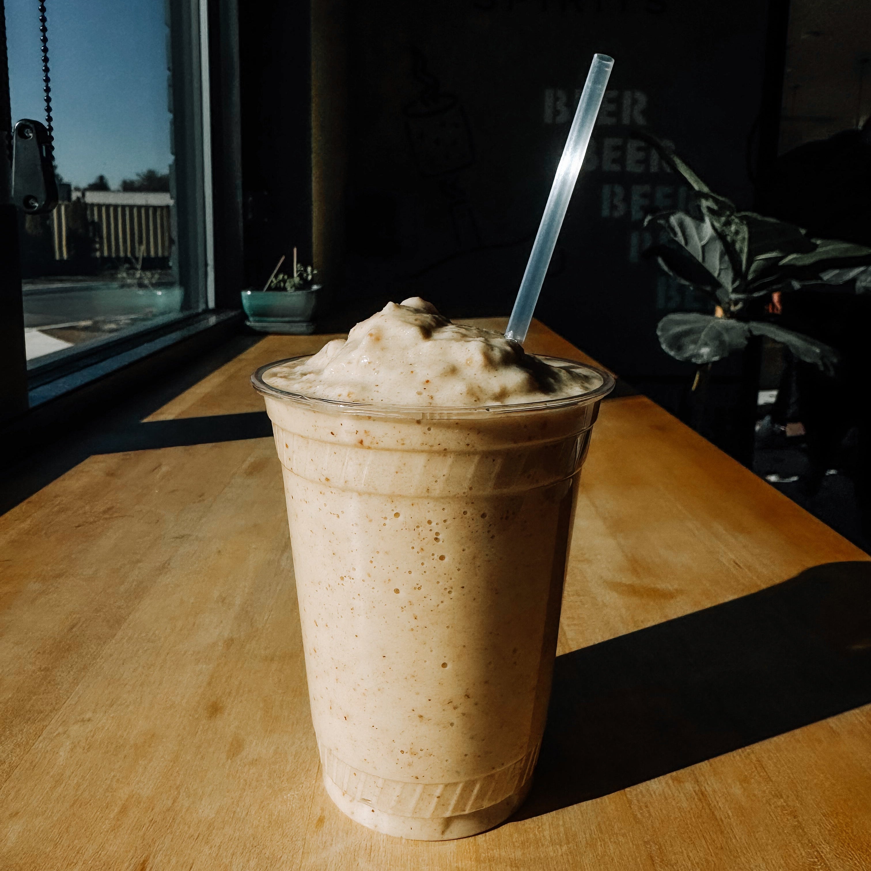 Vanilla Date Smoothie