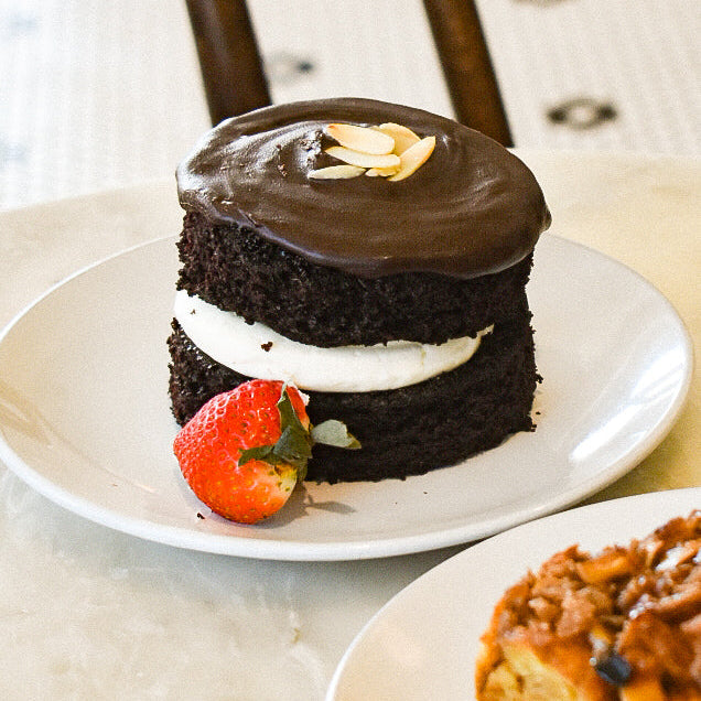 Chocolate Almond Mini Cake