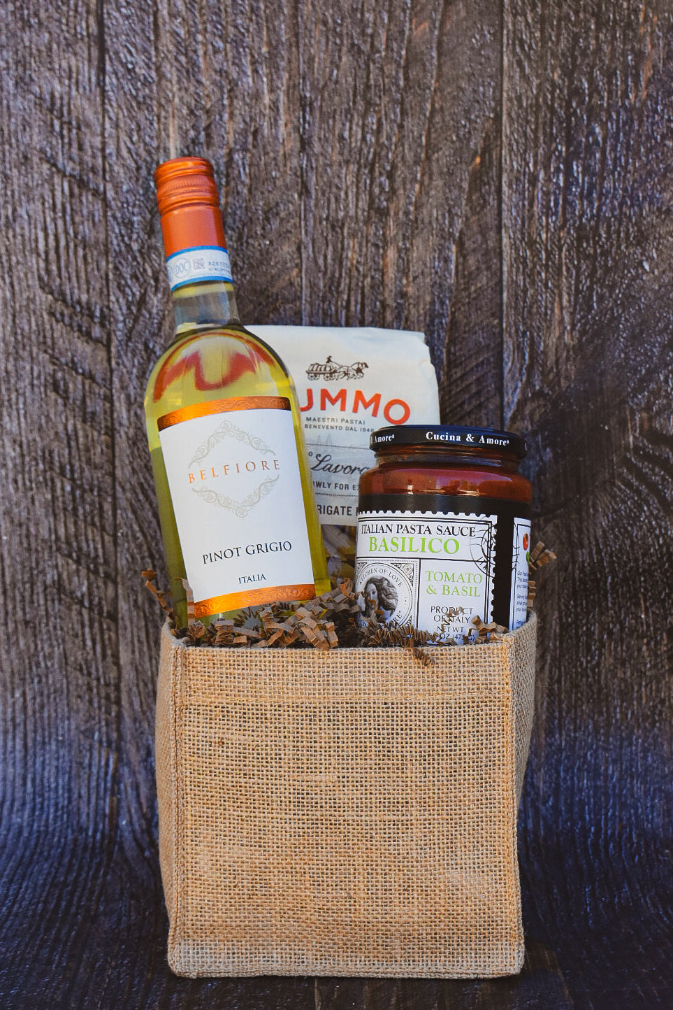 White Wine Pasta Gift Basket Bronze 2025